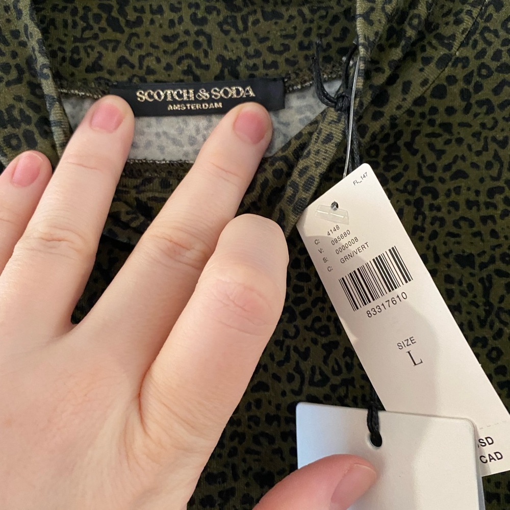 Anthropologie Scotch & Soda Printed Long Sleeved Mockneck Top - Picture 3 of 9